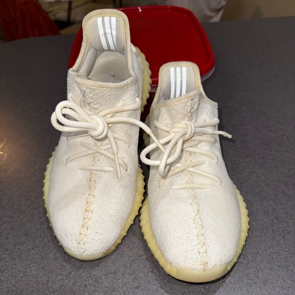 Yeezy Boost 350 V2 Bone - Picture 3 of 3